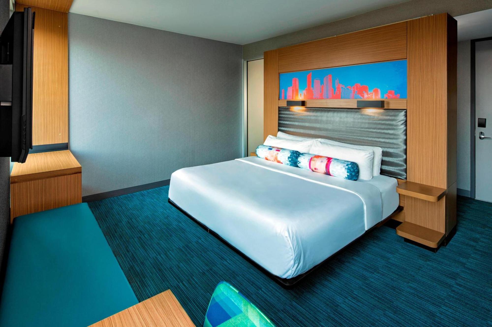 Aloft Hotel Milwaukee Downtown Exterior foto